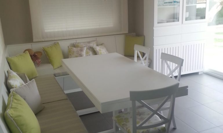 rinconera y mesa a medida